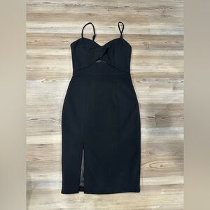 EUC Shilla women’s M black dress
